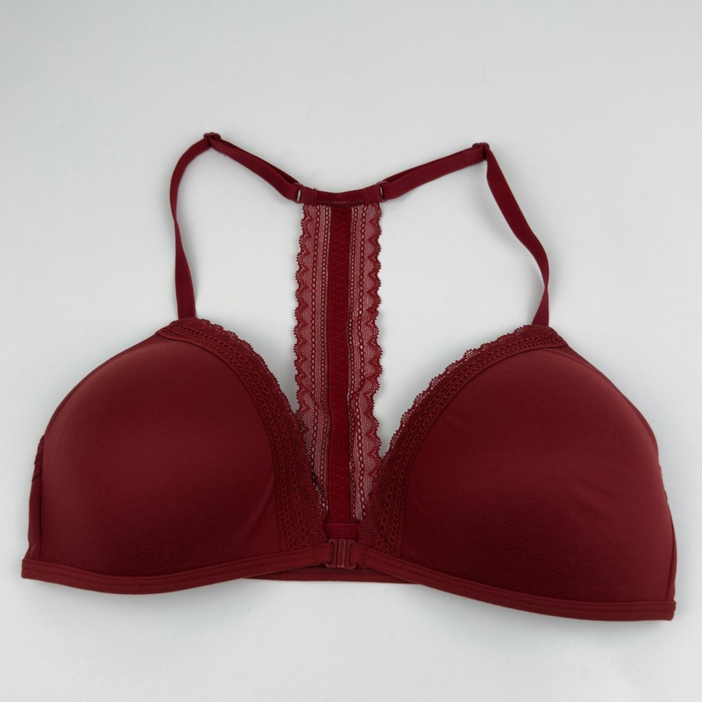 Red Lace Racerback Wireless Bra Lightly Lined 34C Xhilaration Romantic